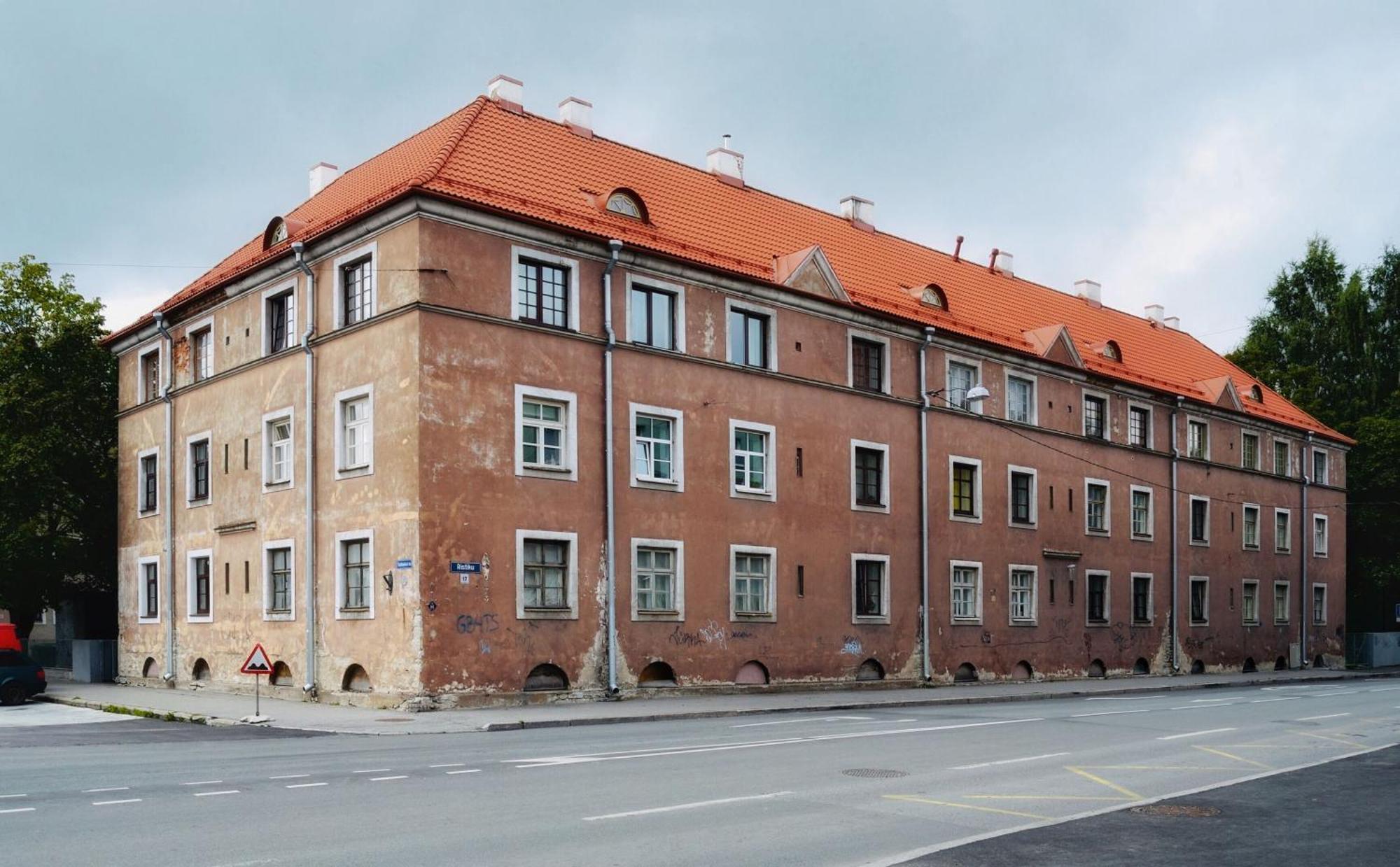 Historic Charm - Cozy Nordic Retreat In Time-Honored Residency Apartment Талин Екстериор снимка